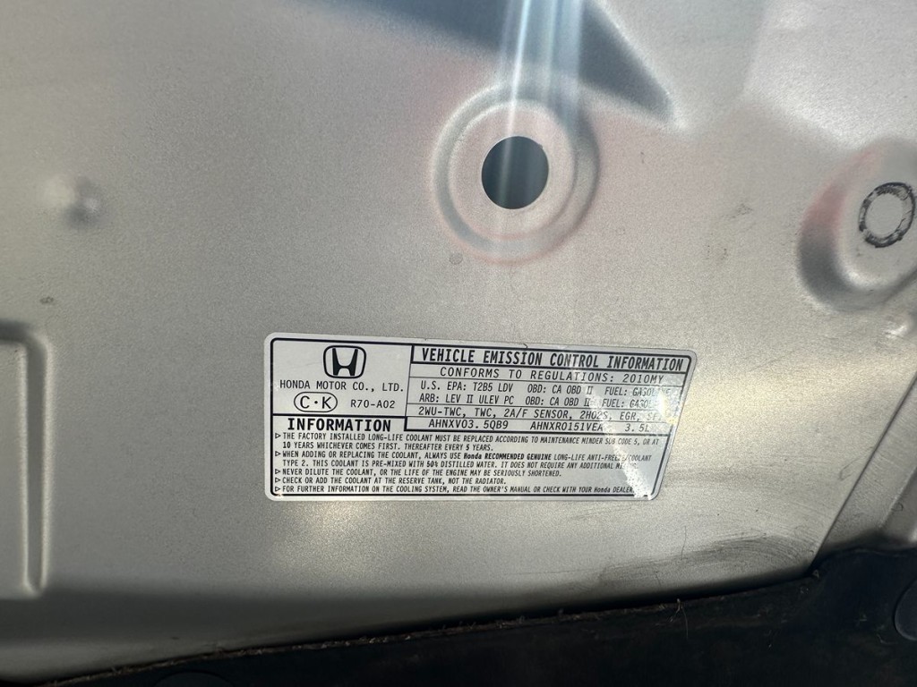 2010 Honda Accord Image 25