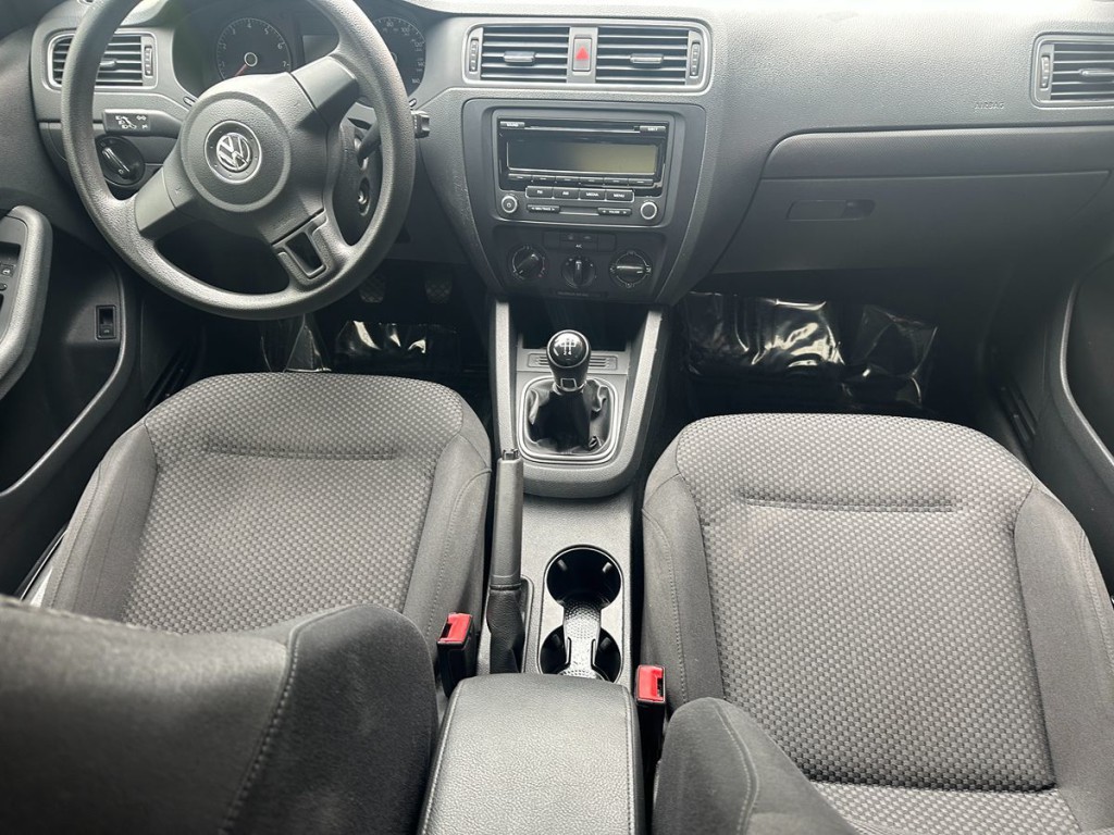2014 Volkswagen Jetta Image 11