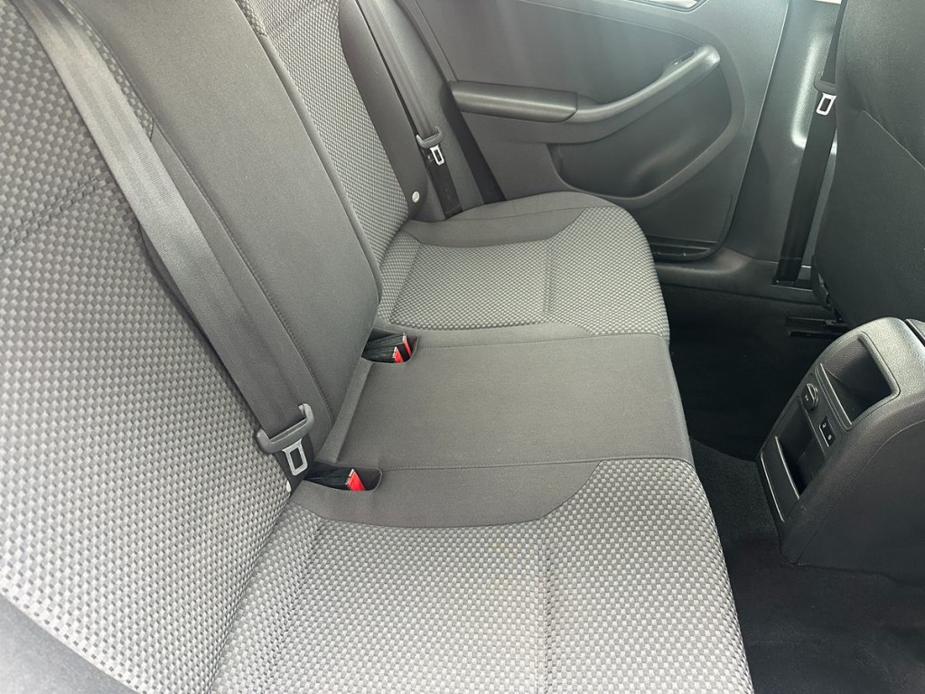 2014 Volkswagen Jetta Image 22