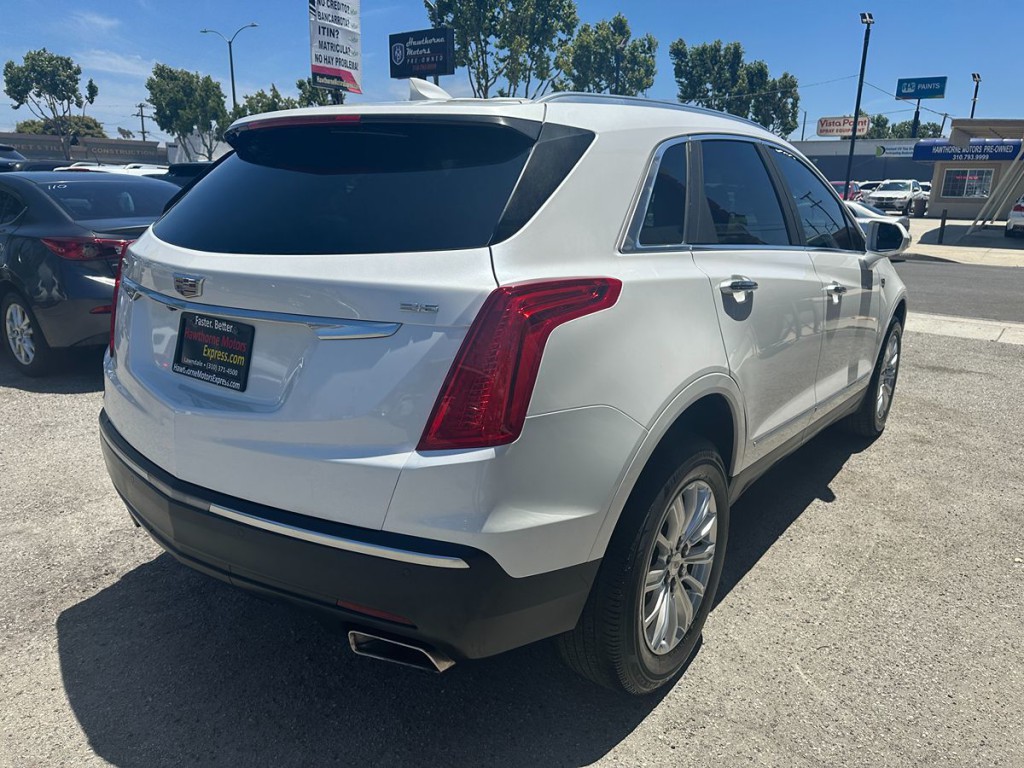 2017 Cadillac XT5 Image 4