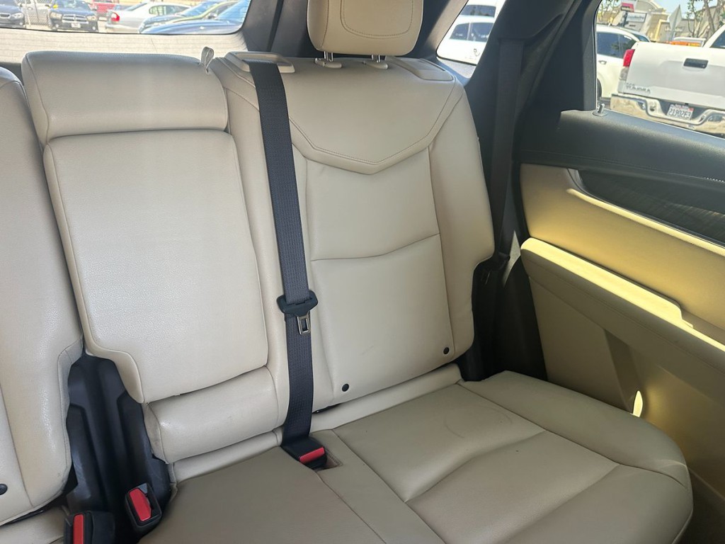 2017 Cadillac XT5 Image 15