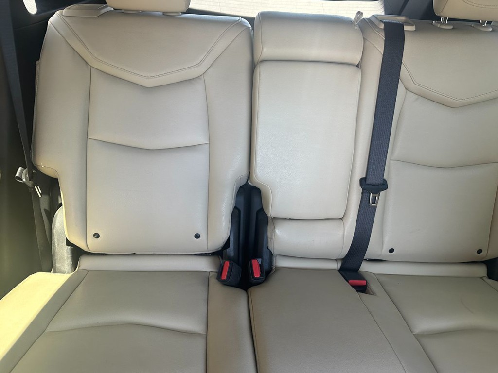 2017 Cadillac XT5 Image 16