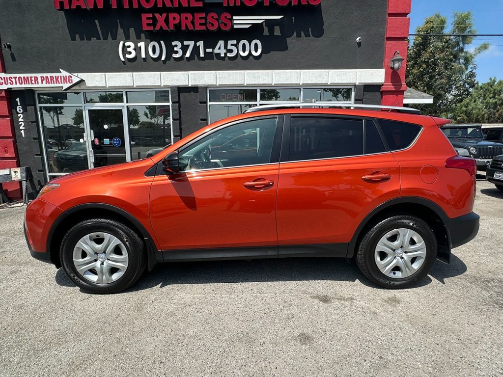 2015 Toyota Rav4 Image 4