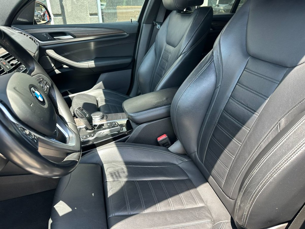 2018 BMW X3 Image 16