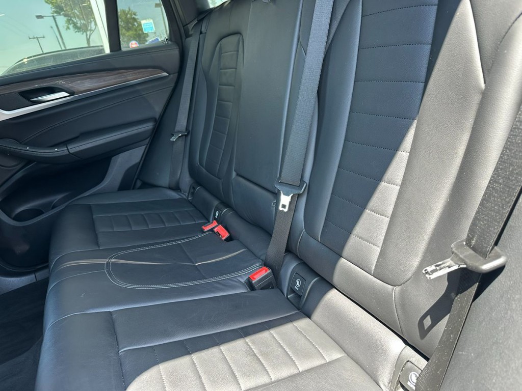 2018 BMW X3 Image 23