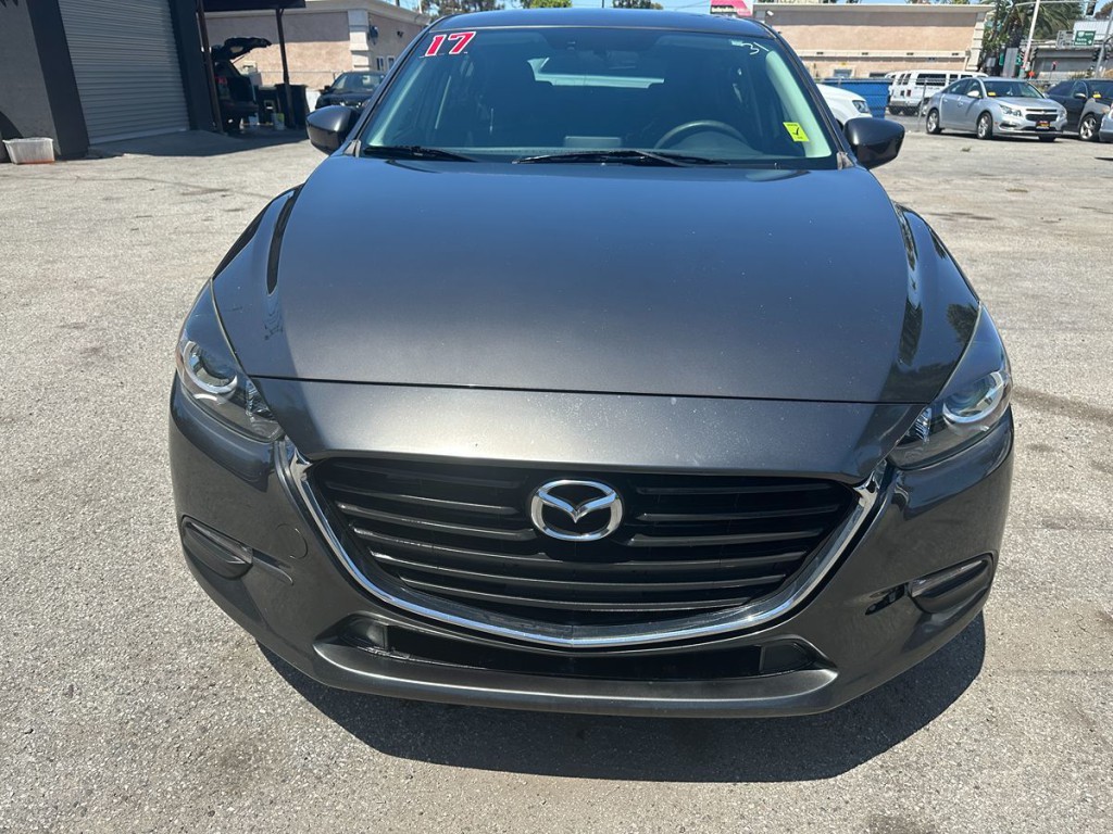 2017 Mazda Mazda3 Image 2