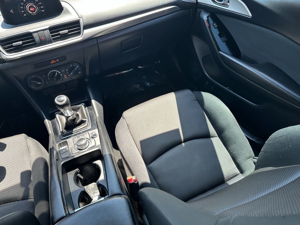 2017 Mazda Mazda3 Image 13