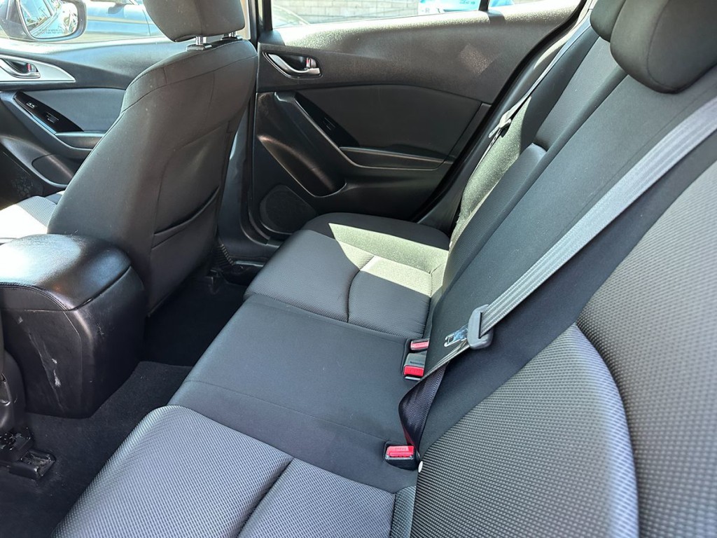 2017 Mazda Mazda3 Image 18