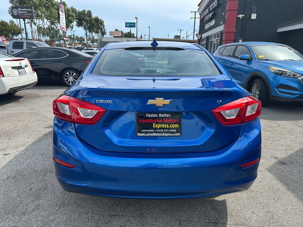 2017 Chevrolet Cruze Image 6