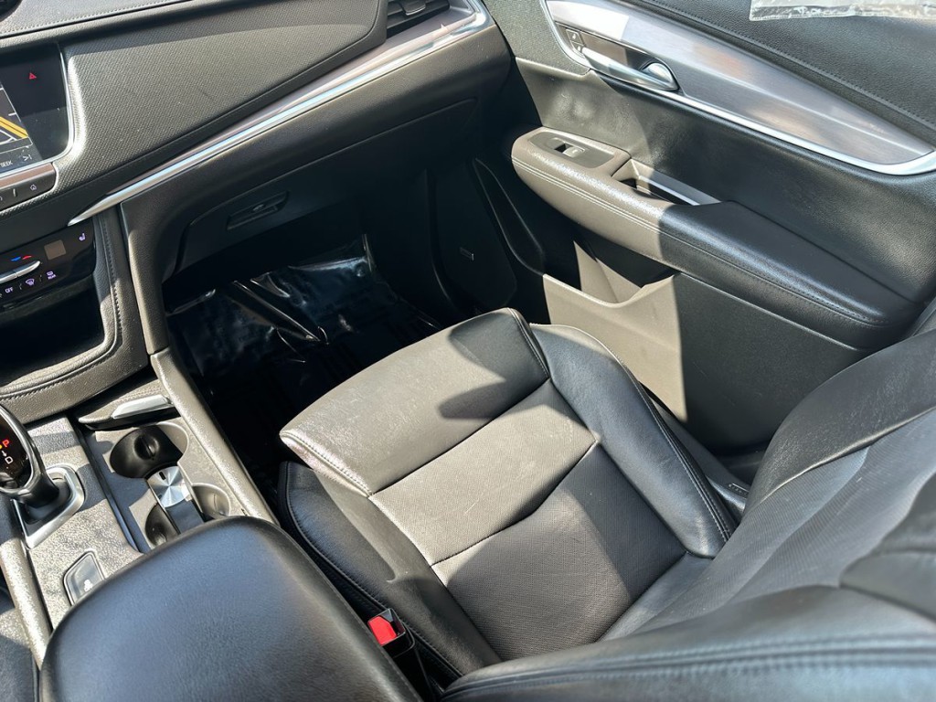 2018 Cadillac XT5 Image 14