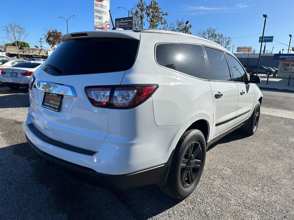 2017 Chevrolet Traverse Image 8