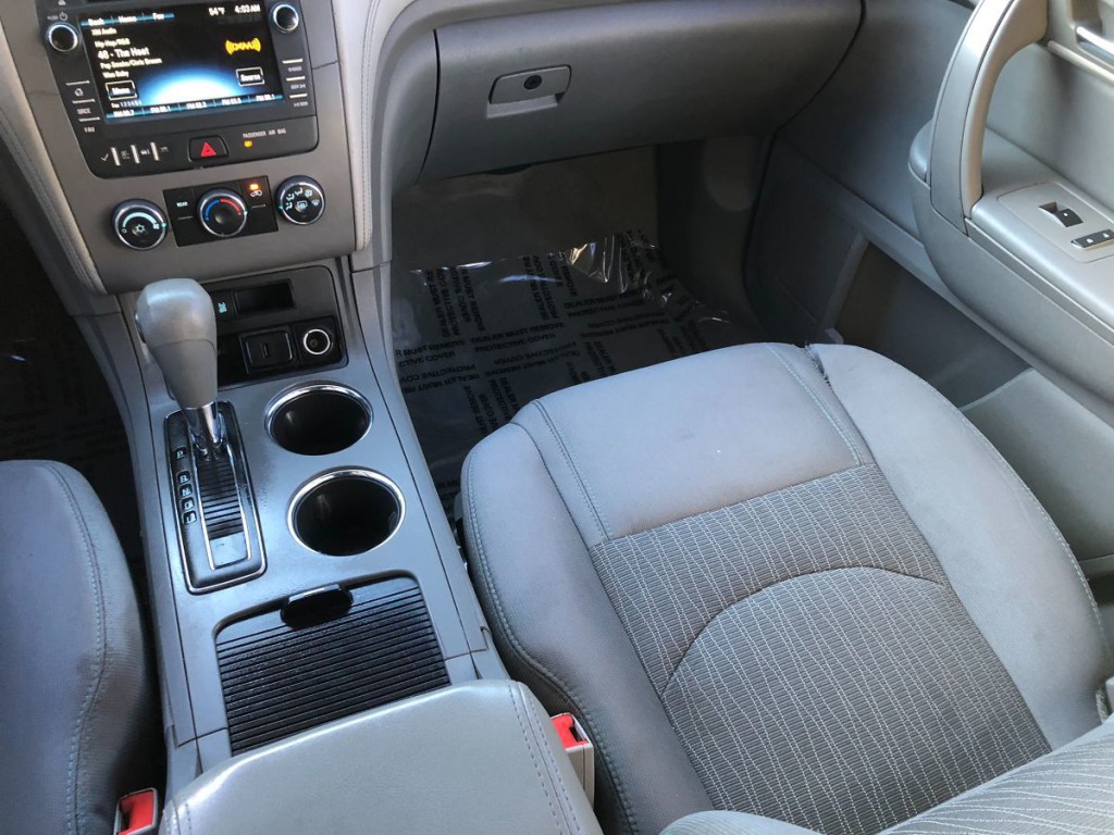 2017 Chevrolet Traverse Image 15