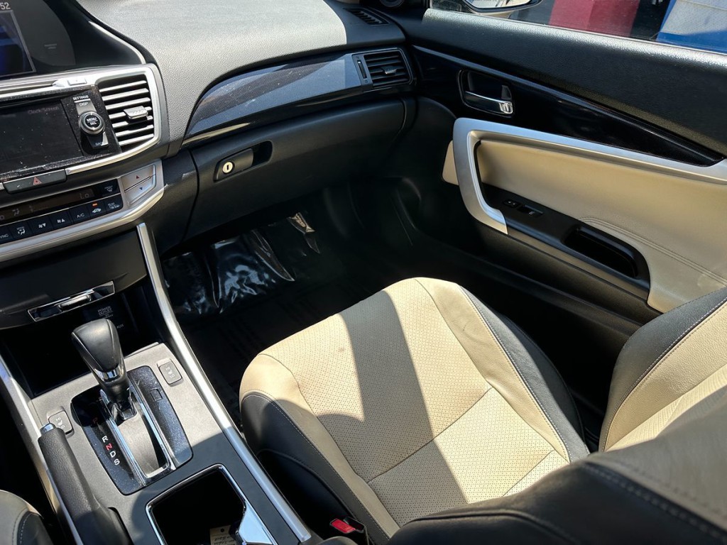 2014 Honda Accord Image 12