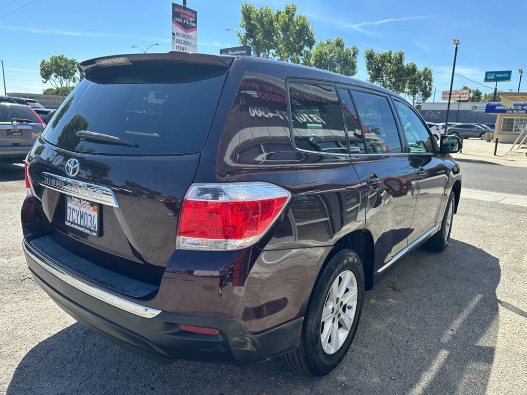 2013 Toyota Highlander Image 5