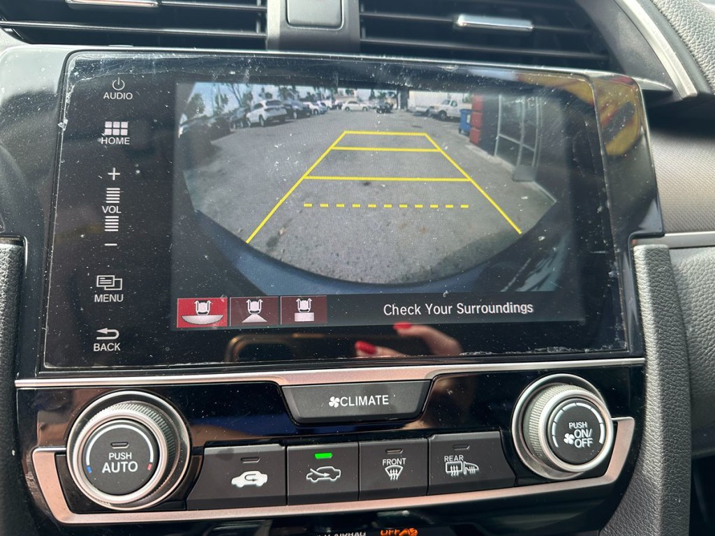 2017 Honda Civic Image 11