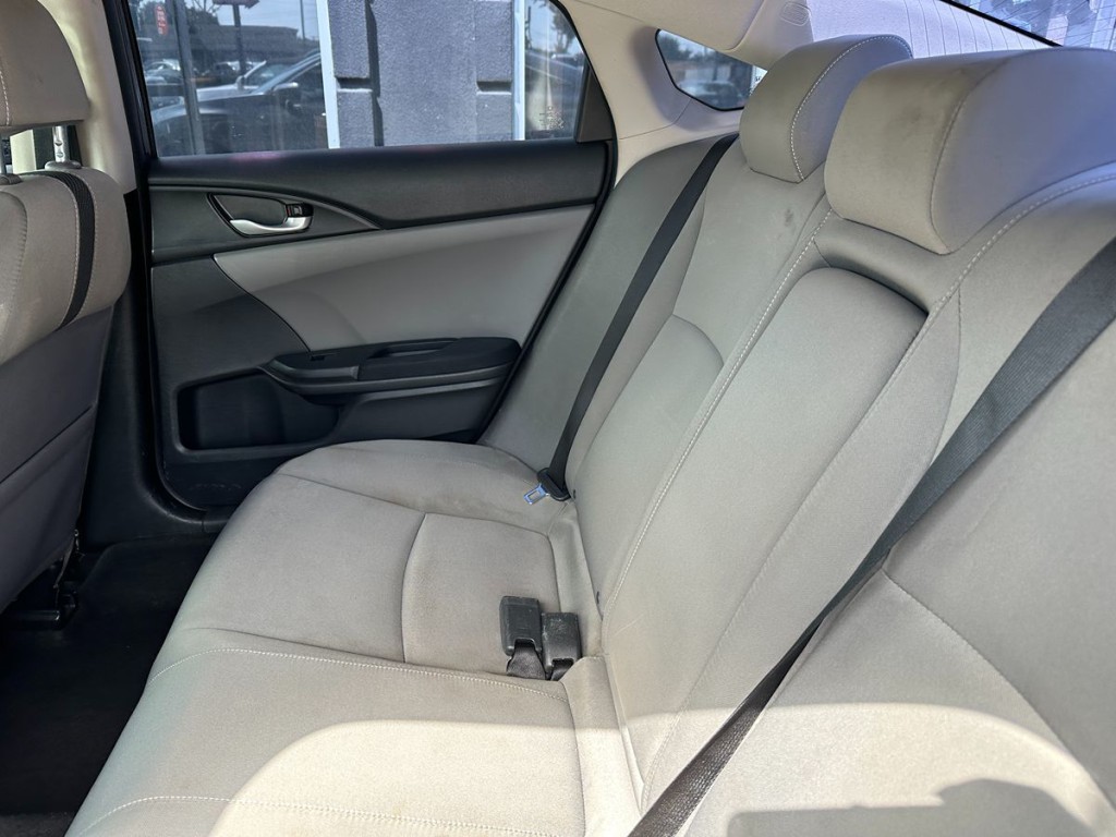 2017 Honda Civic Image 18