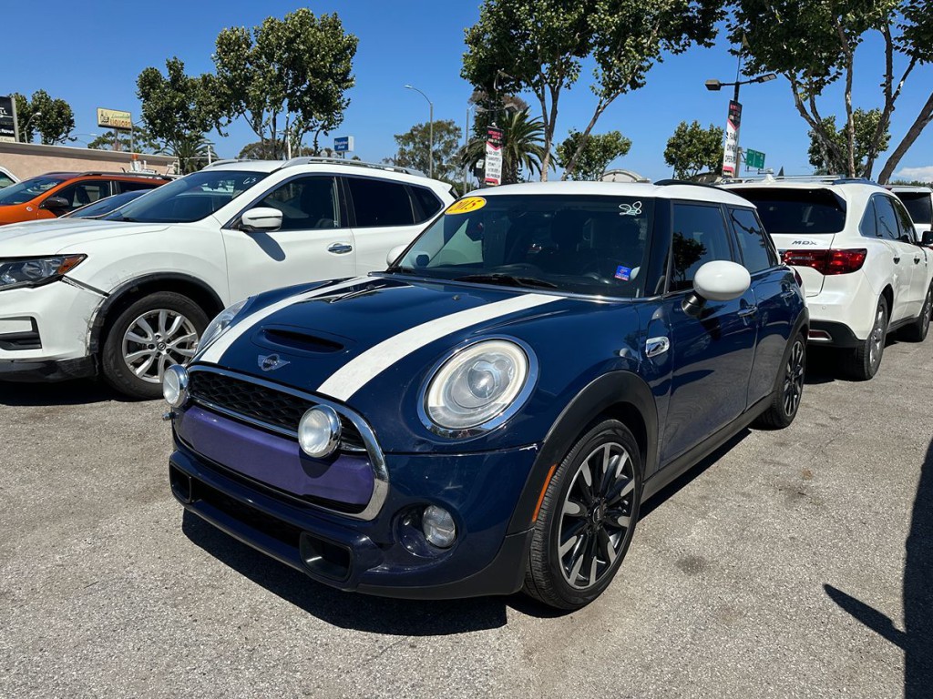 2015 MINI Cooper Image 3
