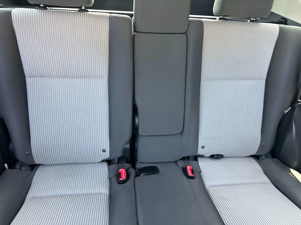 2015 Toyota Rav4 Image 14