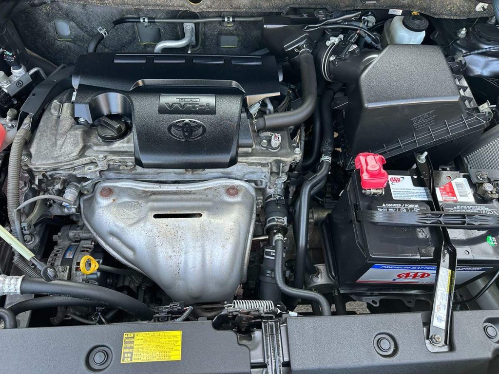 2015 Toyota Rav4 Image 19