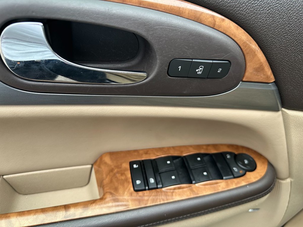 2012 Buick Enclave Image 20