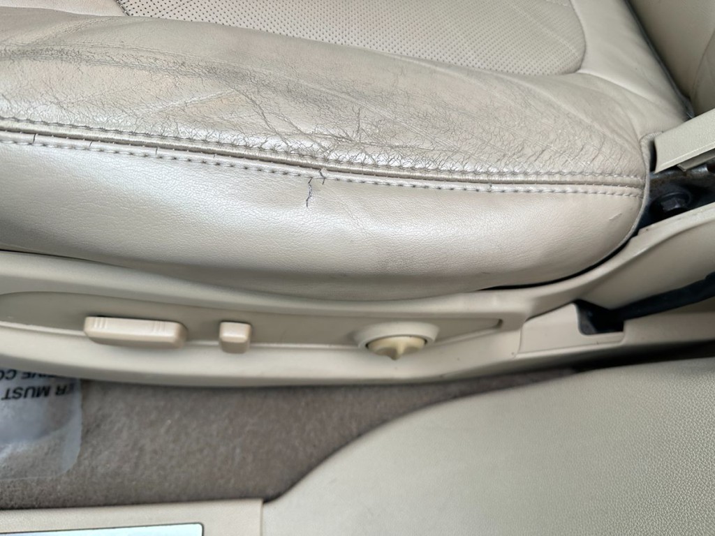 2012 Buick Enclave Image 21