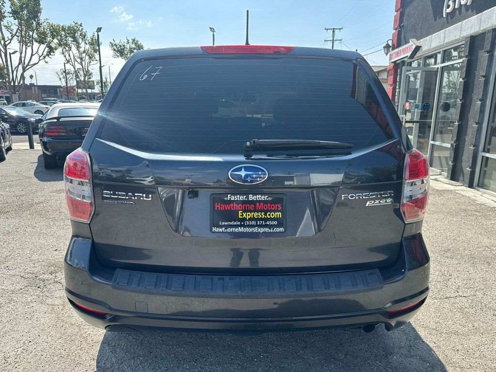2014 Subaru Forester Image 6