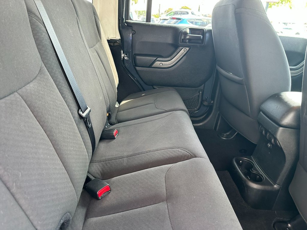 2018 Jeep Wrangler Image 15