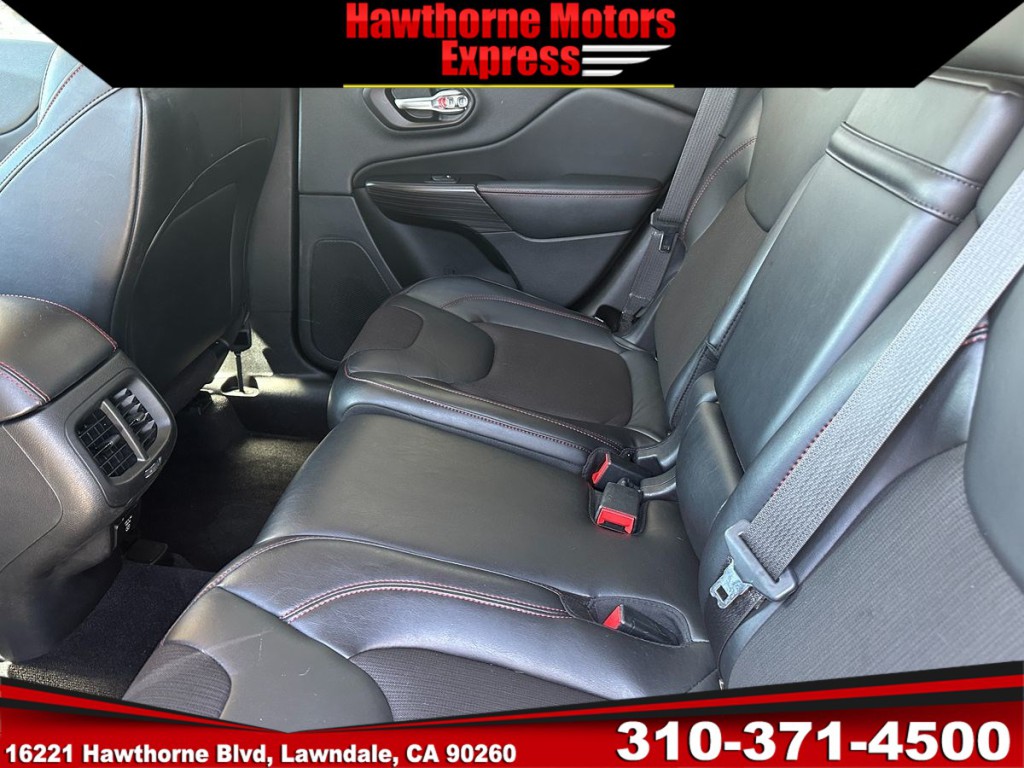 2014 Jeep Cherokee Image 18