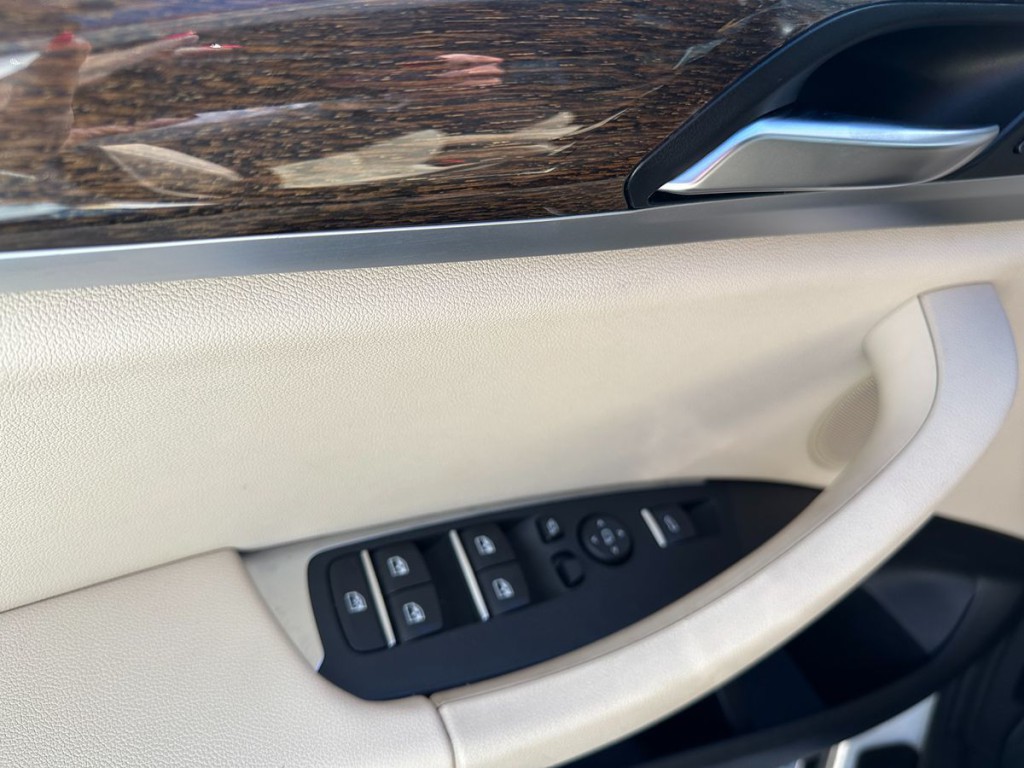 2019 BMW X3 Image 20