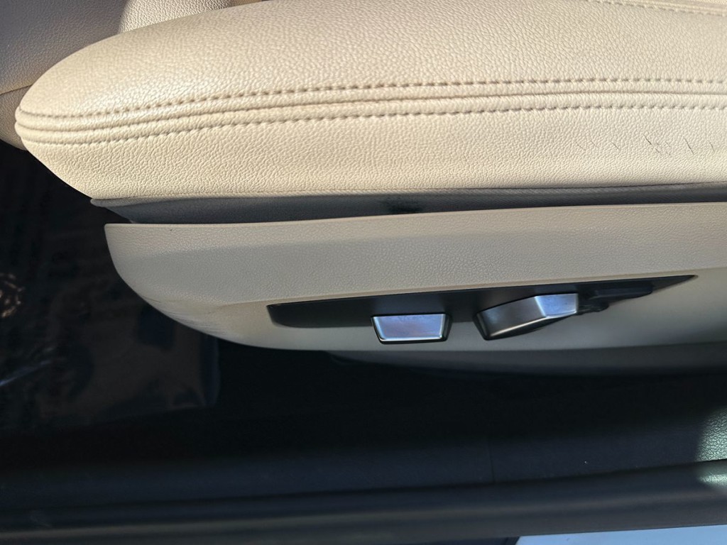 2018 BMW 5 Series Image 20