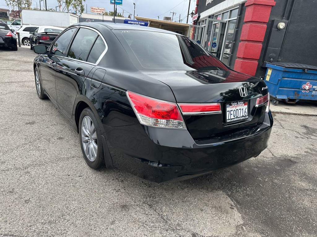2011 Honda Accord Image 5
