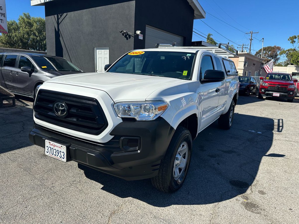 2022 Toyota Tacoma Image 3