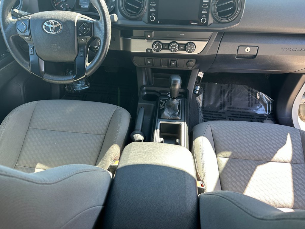 2022 Toyota Tacoma Image 11