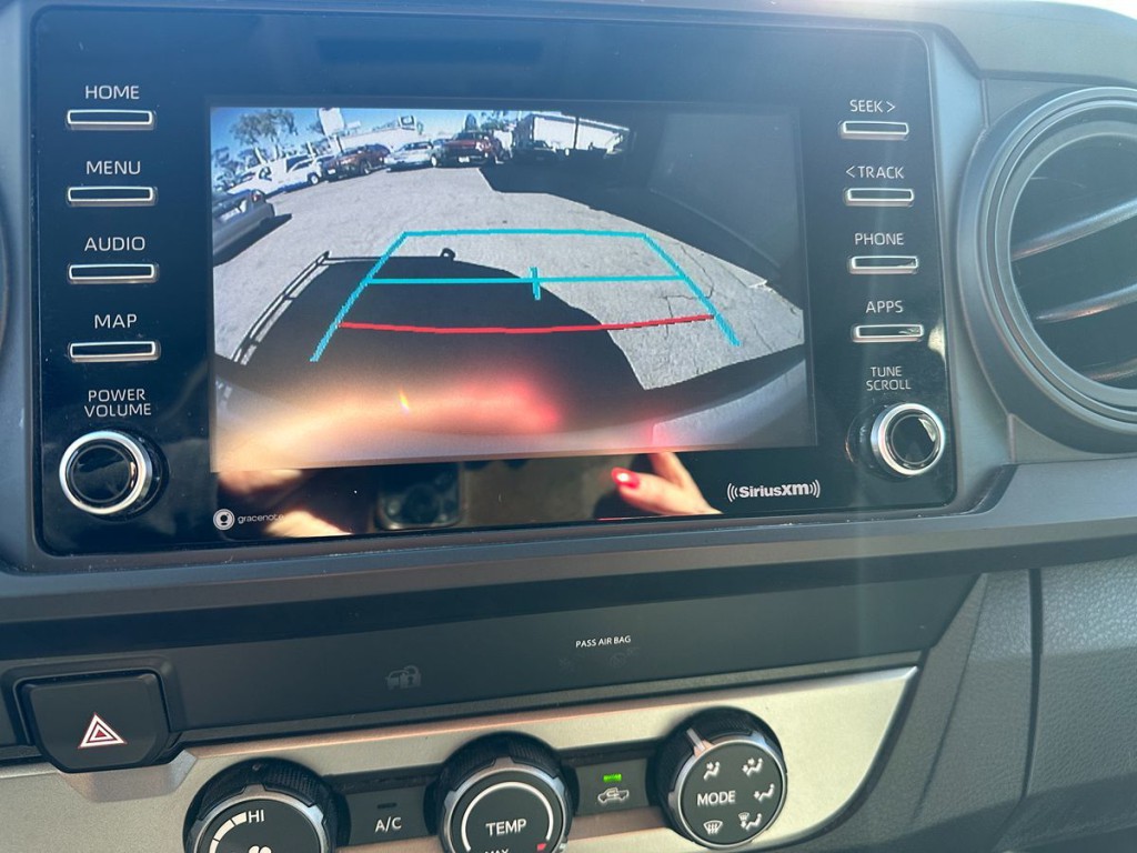 2022 Toyota Tacoma Image 12