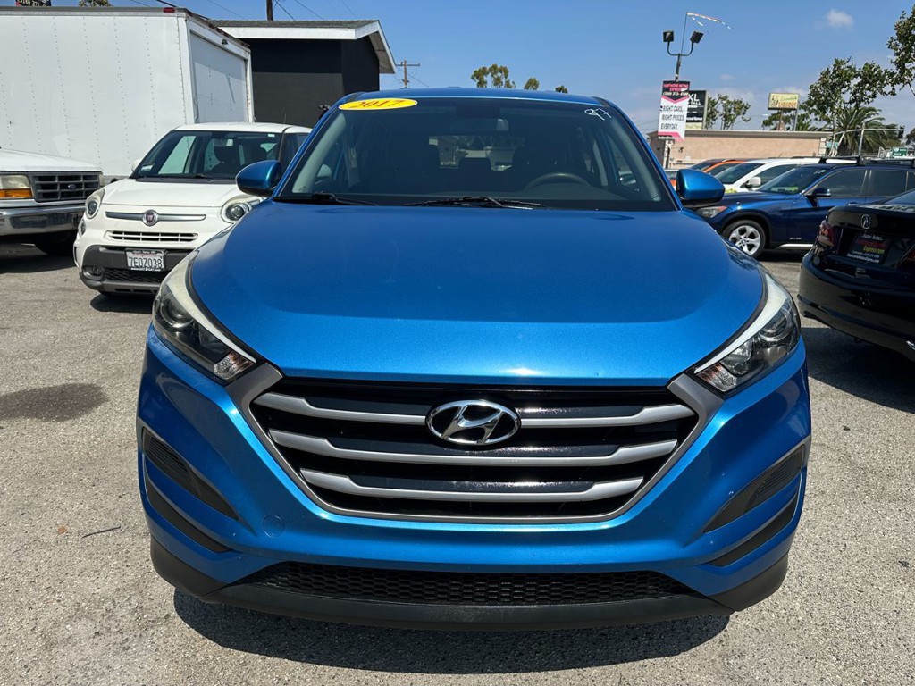 2017 Hyundai Tucson Image 2