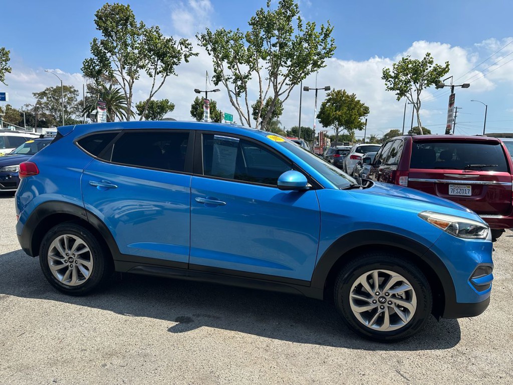 2017 Hyundai Tucson Image 6