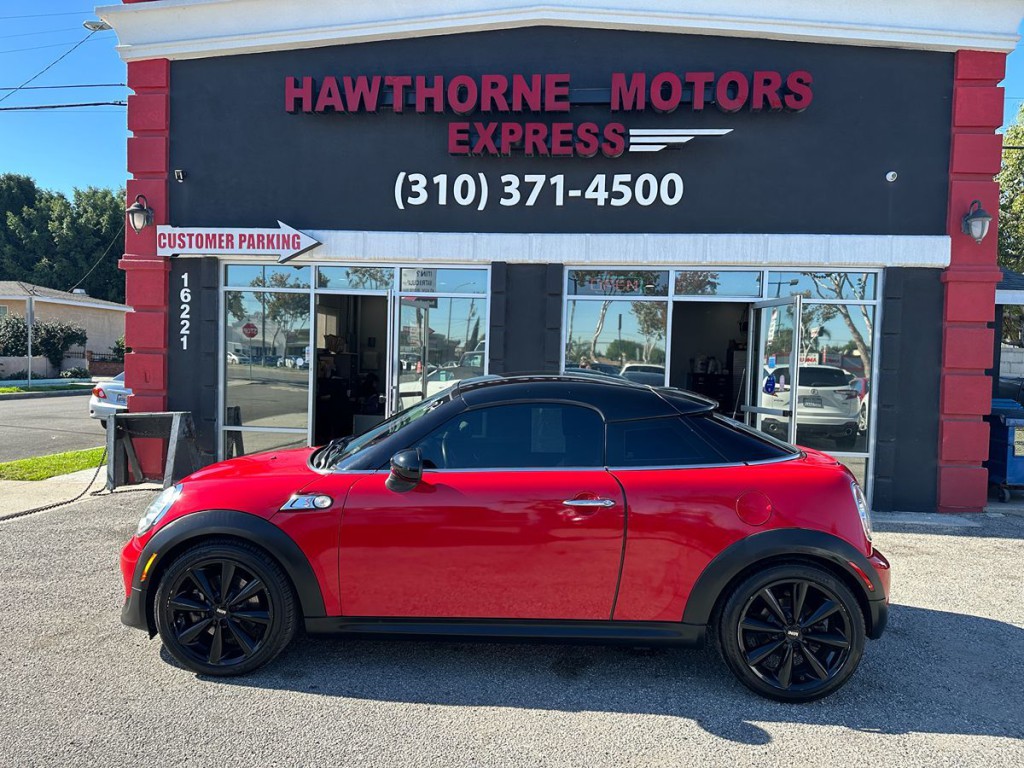 2012 MINI Cooper Image 4