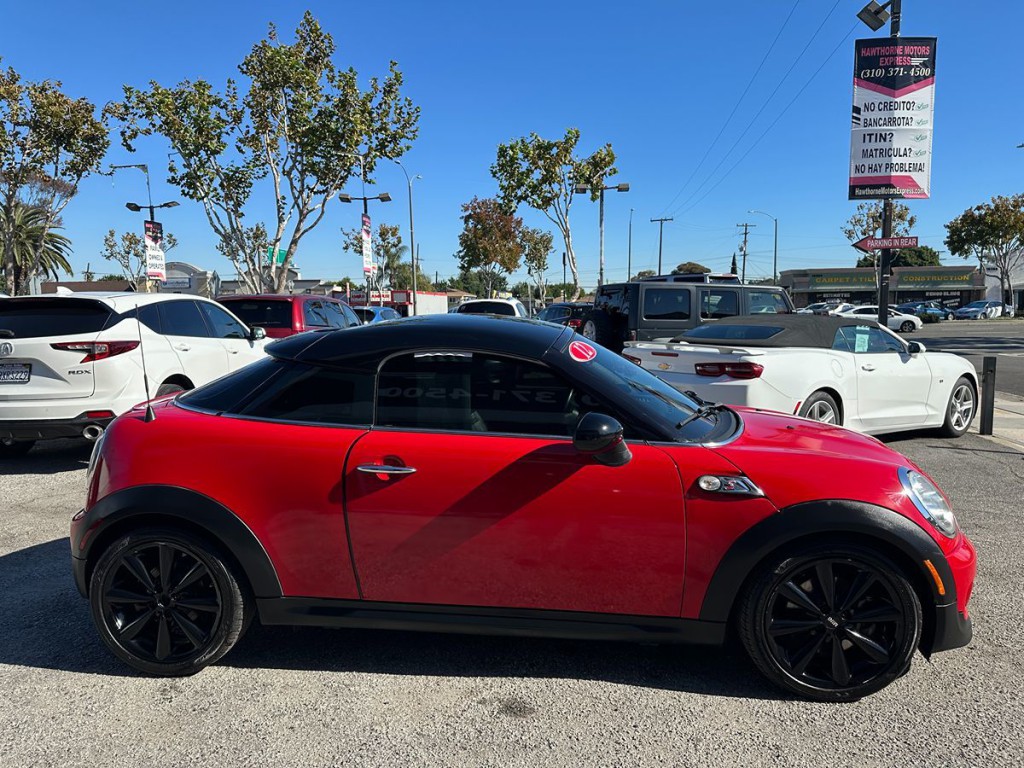 2012 MINI Cooper Image 8