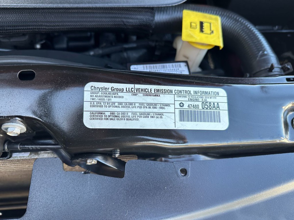 2014 Chrysler Town & Country Image 26