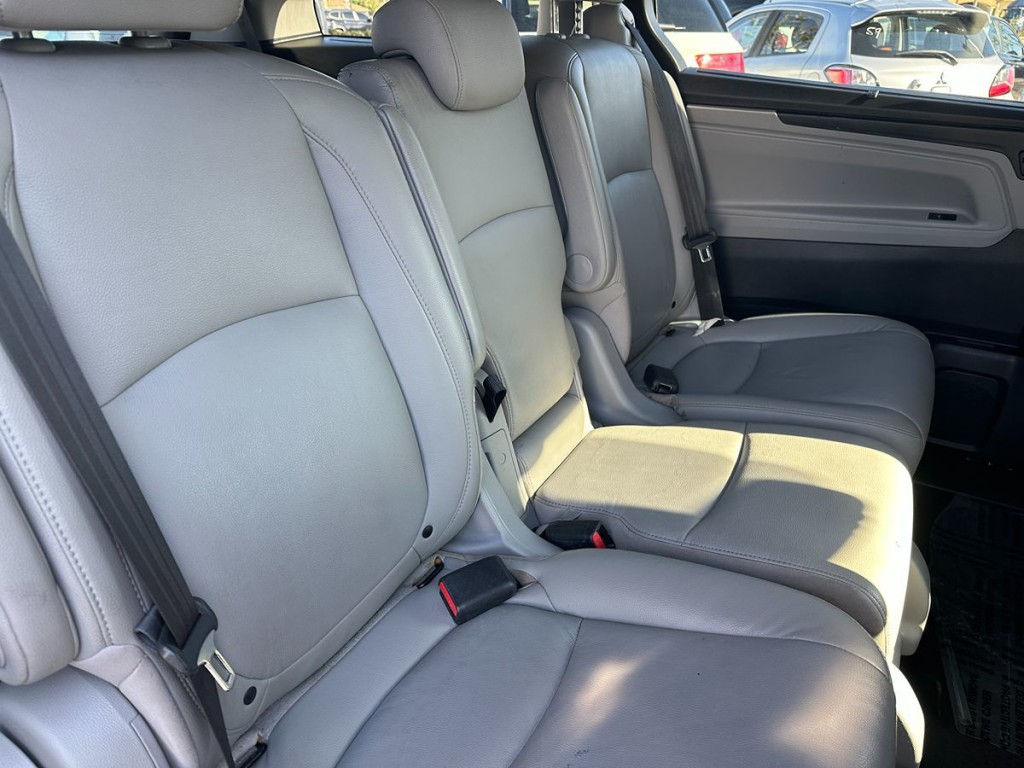 2019 Honda Odyssey Image 16