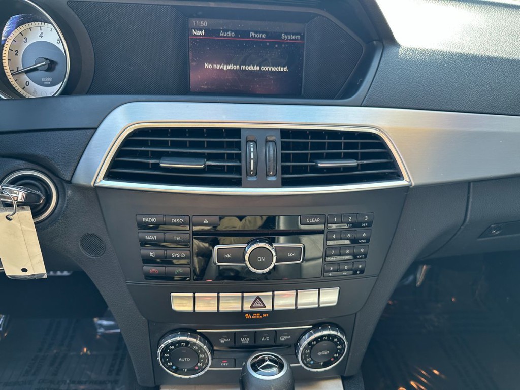 2014 Mercedes-Benz C-Class Image 11