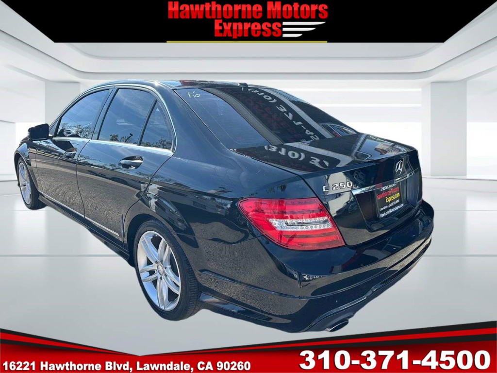 2014 Mercedes-Benz C-Class Image 5