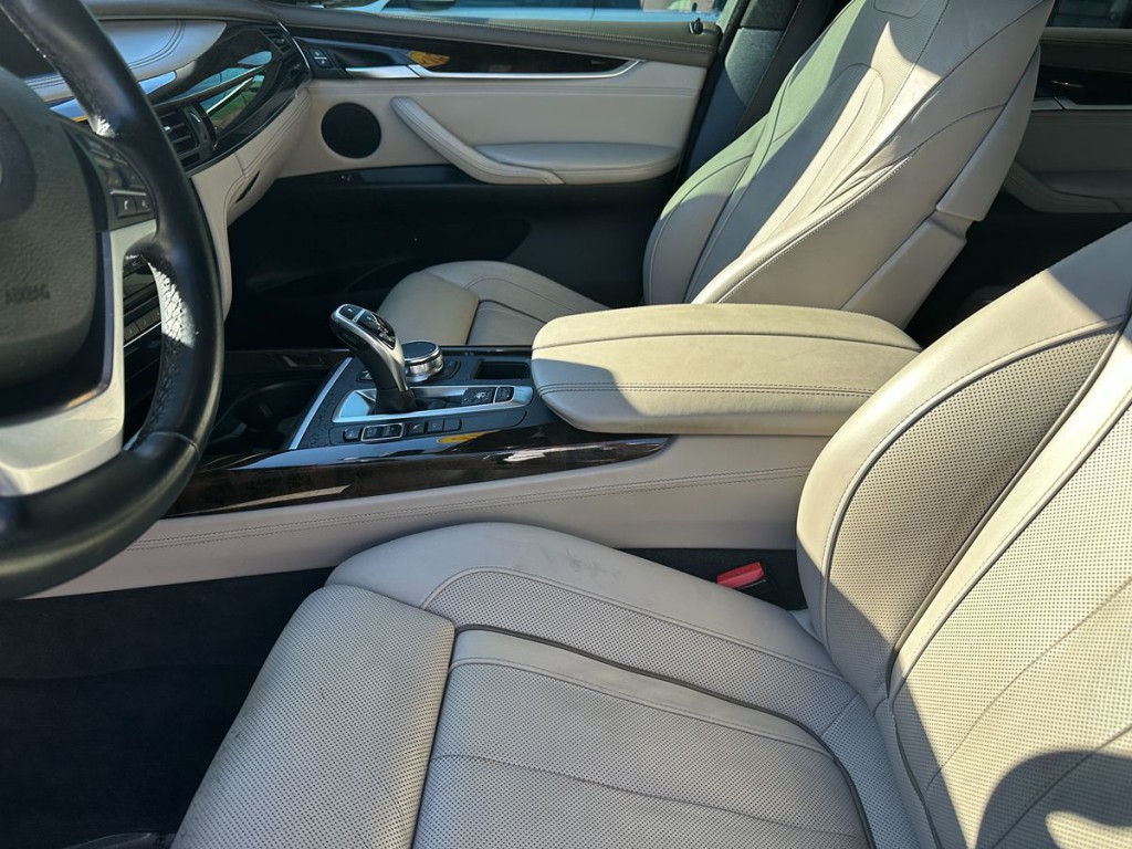 2018 BMW X5 Image 16