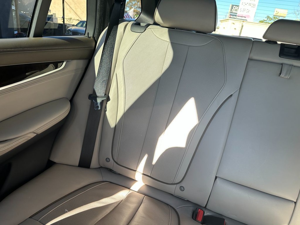 2018 BMW X5 Image 18