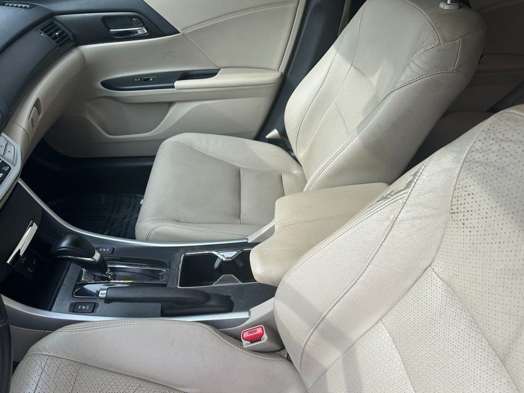 2014 Honda Accord Image 8