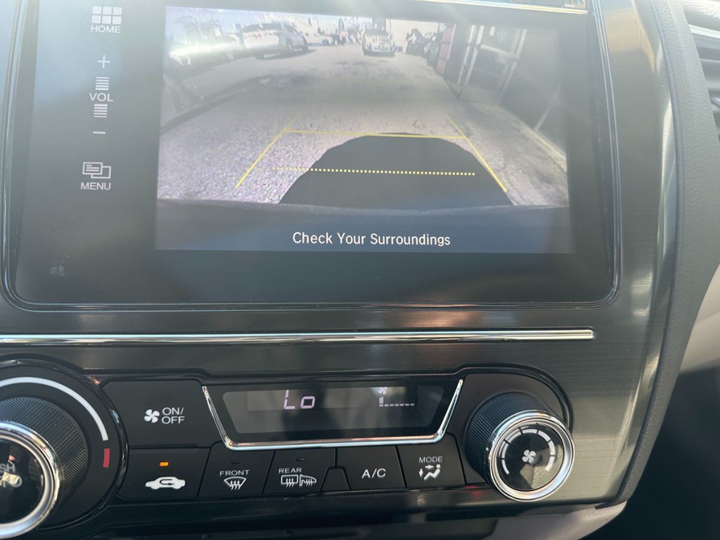 2015 Honda Civic Image 12