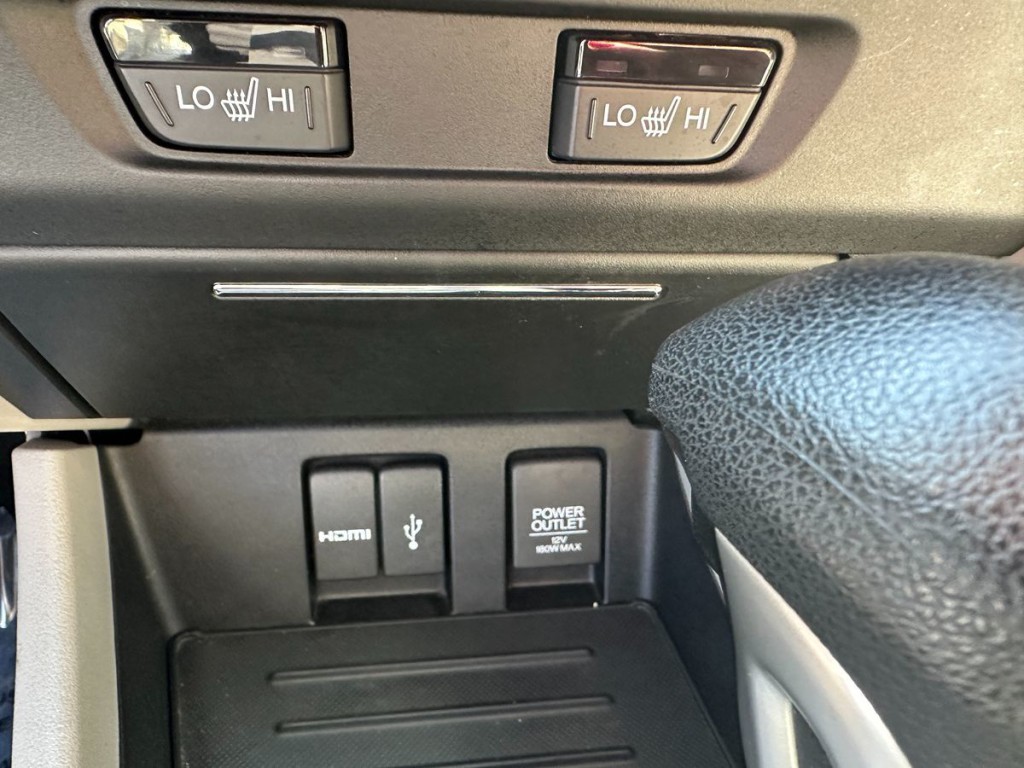 2015 Honda Civic Image 13