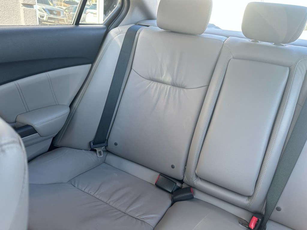 2015 Honda Civic Image 18