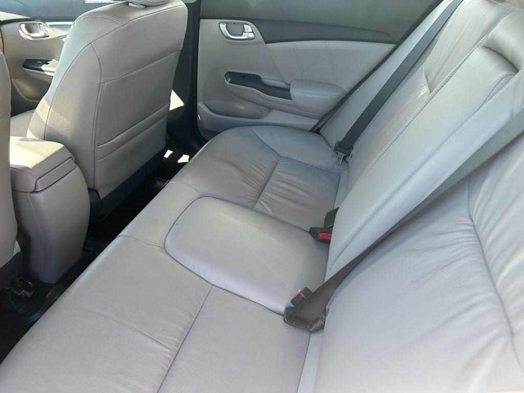 2015 Honda Civic Image 22
