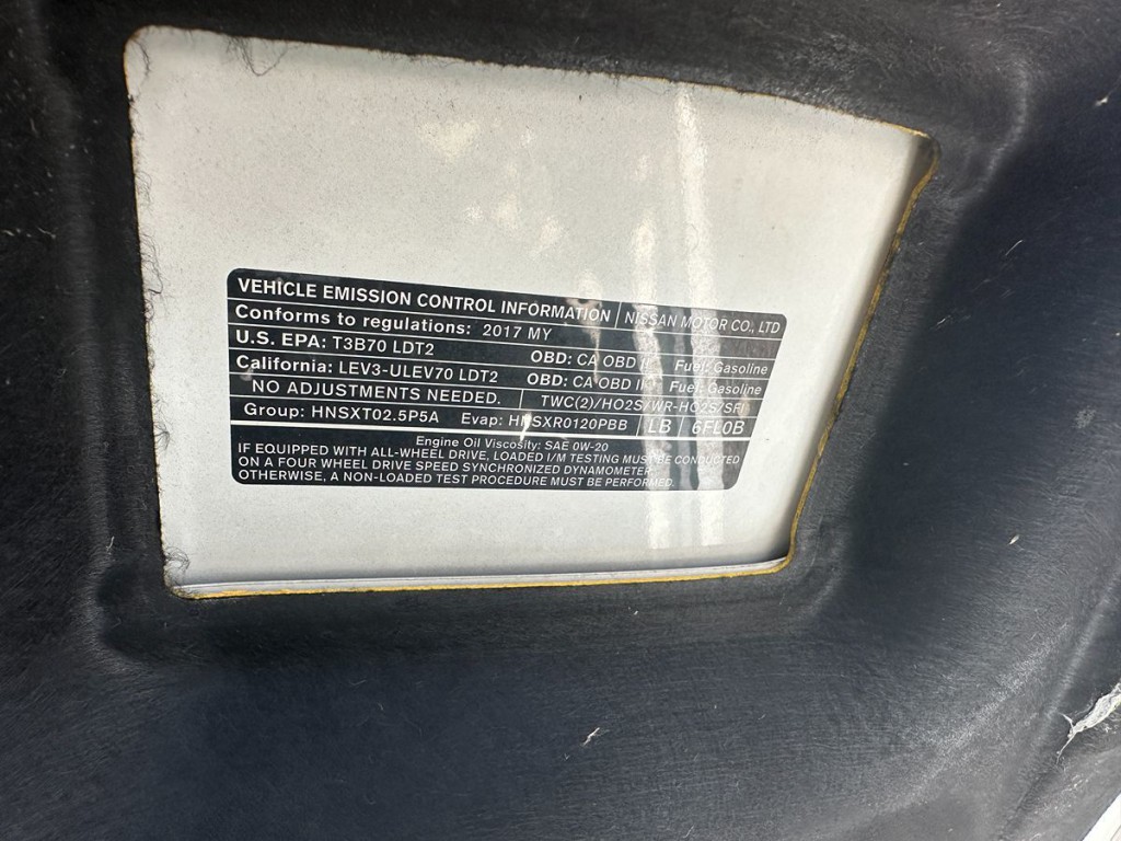 2017 Nissan Rogue Image 23